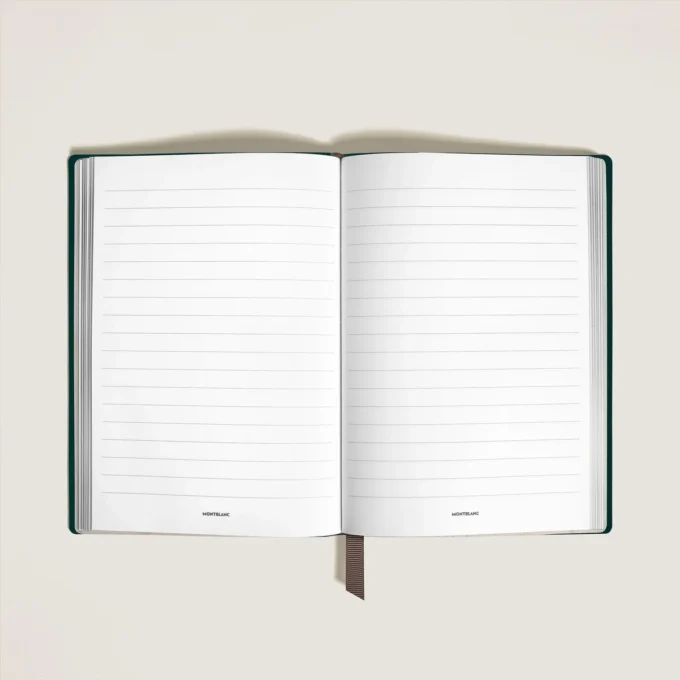 Caiet mediu din piele moale, pagini liniate Caiet mediu din piele moale, pagini liniate
