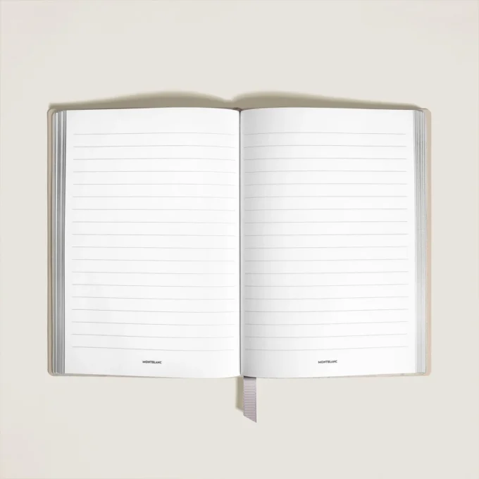 Caiet mediu, piele Saffiano, bej noros – pagini liniate Caiet mediu, piele Saffiano, bej noros – pagini liniate
