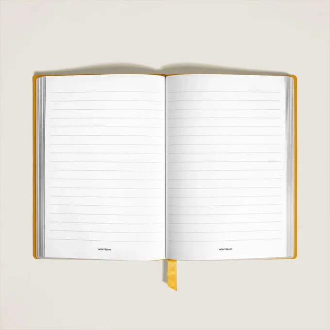 Caiet mediu, piele Saffiano, galben Modena – pagini liniate Caiet mediu, piele Saffiano, galben Modena – pagini liniate