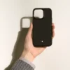 Husă rigidă Sartorial pentru Apple iPhone 16 Pro Max Husă rigidă Sartorial pentru Apple iPhone 16 Pro Max