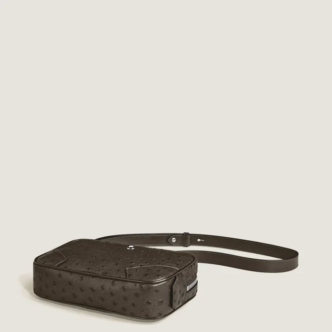 Mini geantă crossbody imprimată cu struț Mini geantă crossbody imprimată cu struț
