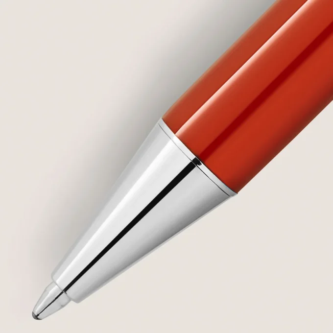 Montblanc Heritage Rouge et Noir „Baby” Ediție specială Pix cu cerneală de culoare coral Montblanc Heritage Rouge et Noir „Baby” Ediție specială Pix cu cerneală de culoare coral