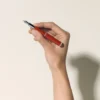 Montblanc Heritage Rouge et Noir „Baby” Ediție specială Stilou cu cerneală de culoare coral F Montblanc Heritage Rouge et Noir „Baby” Ediție specială Stilou cu cerneală de culoare coral F