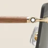 Ochelari de soare pătrați cu ramă metalică aurie Ochelari de soare pătrați cu ramă metalică aurie