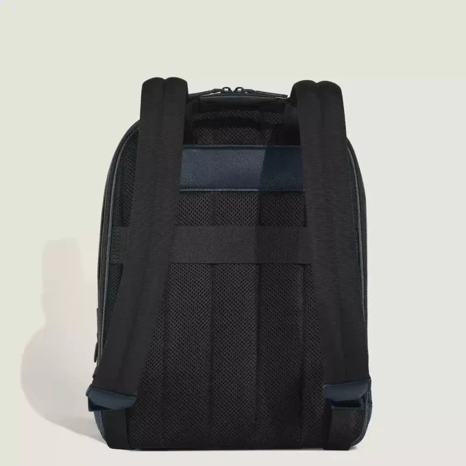 Rucsac mediu Sartorial cu 3 compartimente Rucsac mediu Sartorial cu 3 compartimente