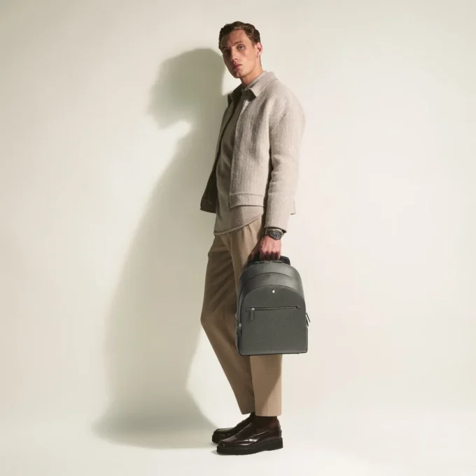 Rucsac mediu Sartorial cu 3 compartimente Rucsac mediu Sartorial cu 3 compartimente