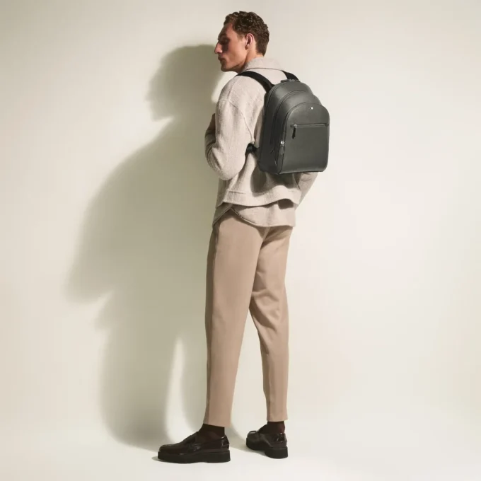 Rucsac mediu Sartorial cu 3 compartimente Rucsac mediu Sartorial cu 3 compartimente